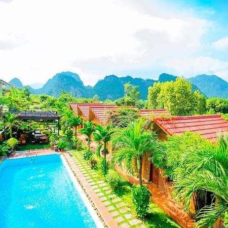 Hillside View Bungalow Homestay Фонг Нха Екстериор снимка